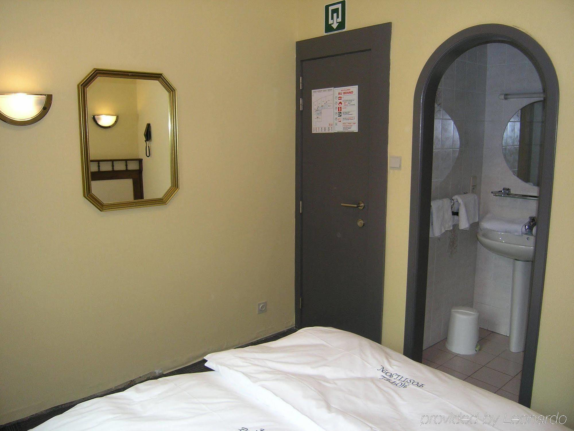 P6 Antwerp Hotel Cameră foto