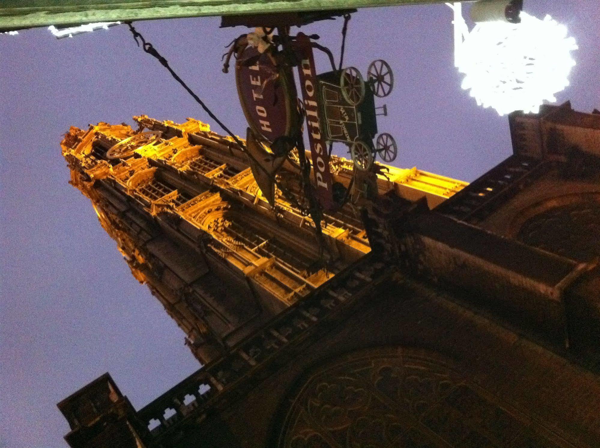 P6 Antwerp Hotel Logo foto
